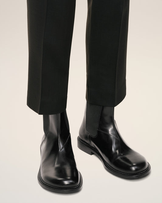 Black Leather Anatomical Toe Chelsea Boots